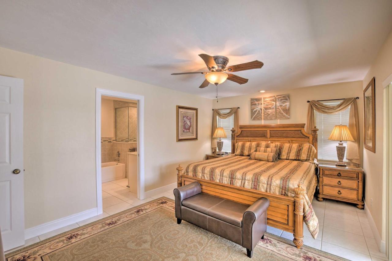 Canalfront Home With Private Saltwater Pool! Marco Island Exteriér fotografie