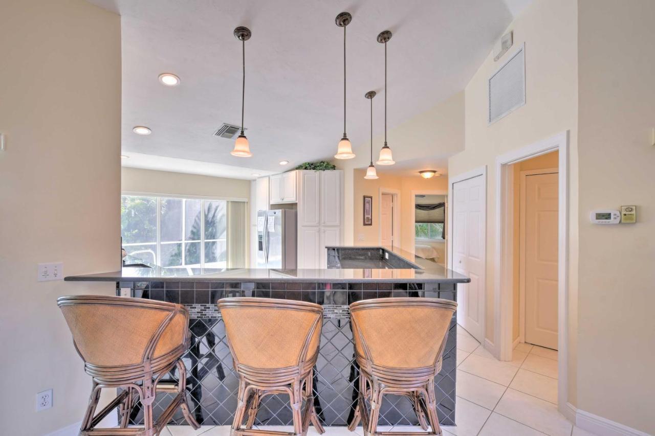Canalfront Home With Private Saltwater Pool! Marco Island Exteriér fotografie