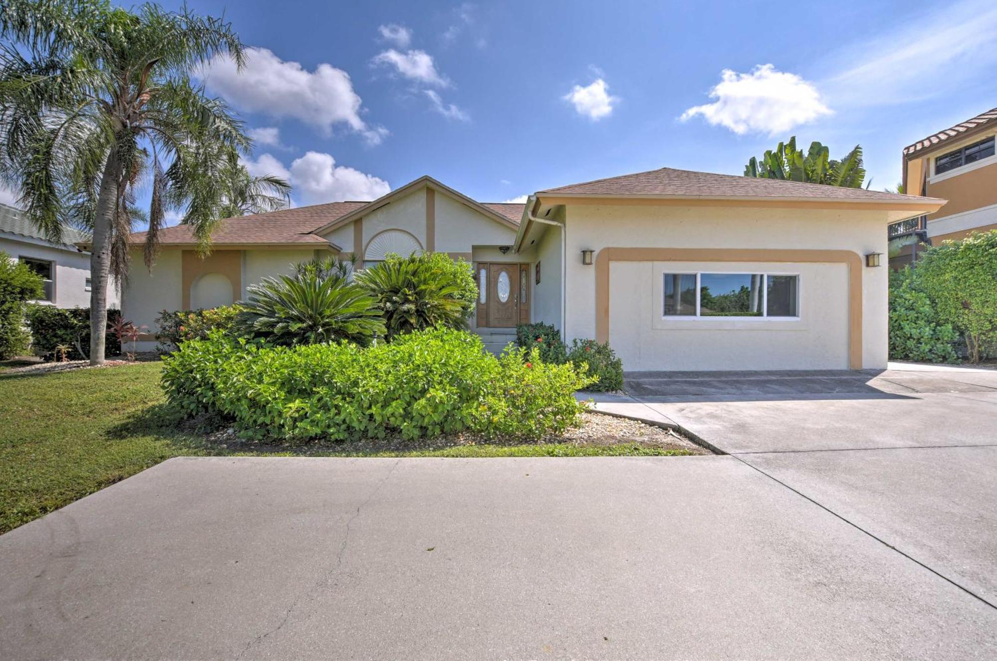 Canalfront Home With Private Saltwater Pool! Marco Island Exteriér fotografie